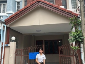 ขายทาวน์เฮ้าส์ หมู่บ้านบุศรินทร์1 คลอง2 รังสิต ปทุมธานี